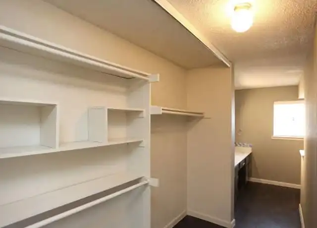 Property at 711 Brentford Pl Unit 2026, Arlington, TX, 76006, 2 beds, 2 baths, [object Object]