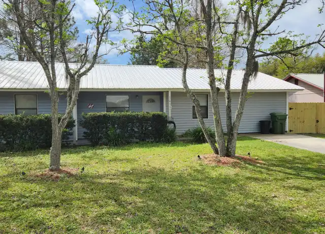Property at 7011 Foxwood Ln, Palatka, FL, 32177, 3 beds, 2 baths, [object Object]