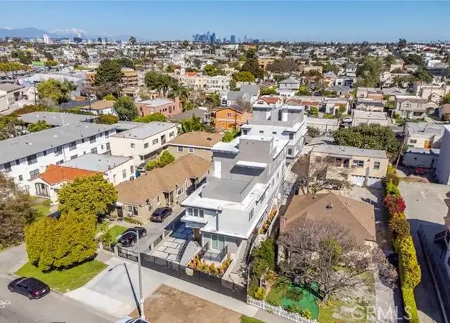 Property at 1700 S Redondo Blvd, Los Angeles, CA, 90019, 5 beds, 4 baths, [object Object]