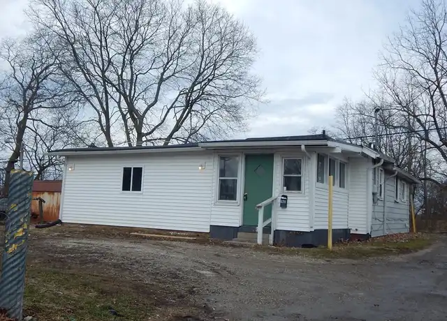Property at 820 W Jefferson St, Springfield, OH, 45506, 2 beds, 1 bath, [object Object]