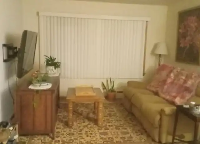 Property at 2401 Brentwood Pkwy Unit 3, Madison, WI, 53704, 2 beds, 1 bath, [object Object]