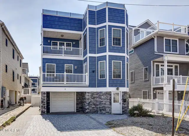 Property at 5 Fielder Ave, Seaside Heights, NJ, 08751, 4 beds, 3.5 baths, [object Object]