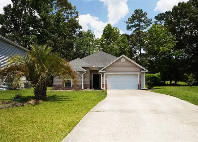 Property at 195 Peregrine Cir, Richmond Hill, GA, 31324, 3 beds, 2 baths, [object Object]