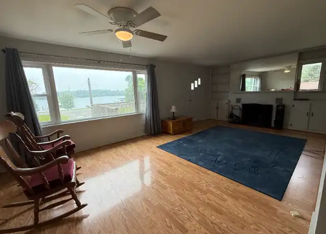 Property at 2156 E River Rd Unit 2, Grand Island, NY, 14072, 3 beds, 1 bath, [object Object]