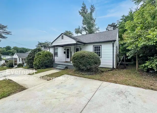 Property at 1141 W Bank St Unit 1141, Winston-Salem, NC, 27101, 2 beds, 1 bath, [object Object]