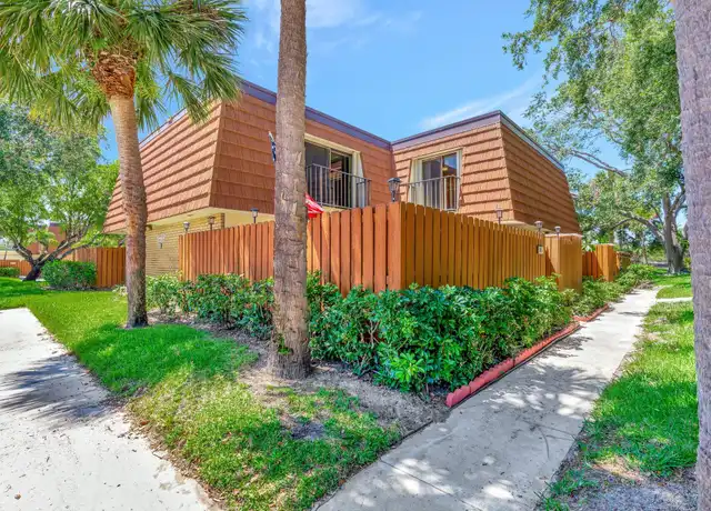 Property at 3016 30th Ct, Jupiter, FL, 33477, 2 beds, 2.5 baths, [object Object]