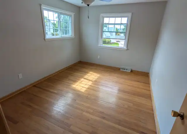 Property at 1531 Crestwood Rd, Cleveland, OH, 44124, 3 beds, 1.5 baths, [object Object]