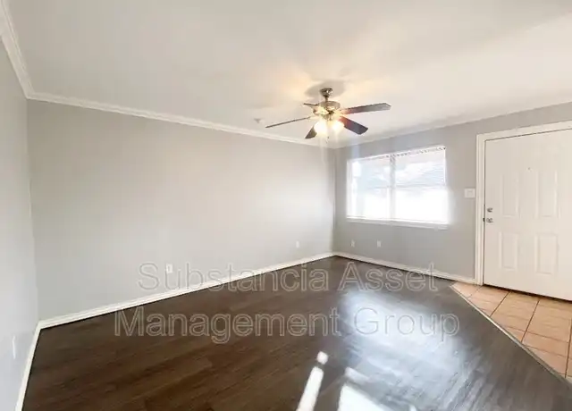 Property at 1430 NW 25th St Unit 207, Oklahoma City, OK, 73106, 2 beds, 1 bath, [object Object]