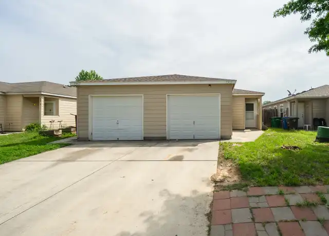 Property at 7907 M G Rd, San Antonio, TX, 78251, 3 beds, 2 baths, [object Object]