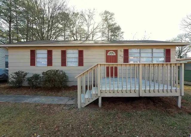 Property at 919 27th Ave N, Bessemer, AL, 35023, 3 beds, 1.5 baths, [object Object]