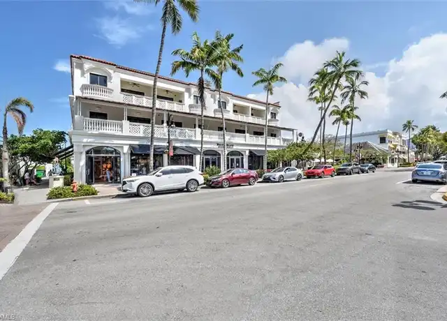 Property at 555 5th Ave N Ph -1, Naples, FL, 34102, 2 beds, 2 baths, [object Object]