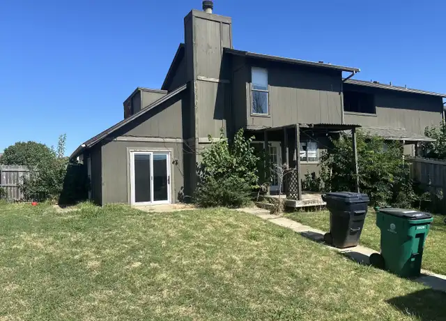 Property at 2204 Shadowridge Ct, Oklahoma City, OK, 73159, 2 beds, 2.5 baths, [object Object]