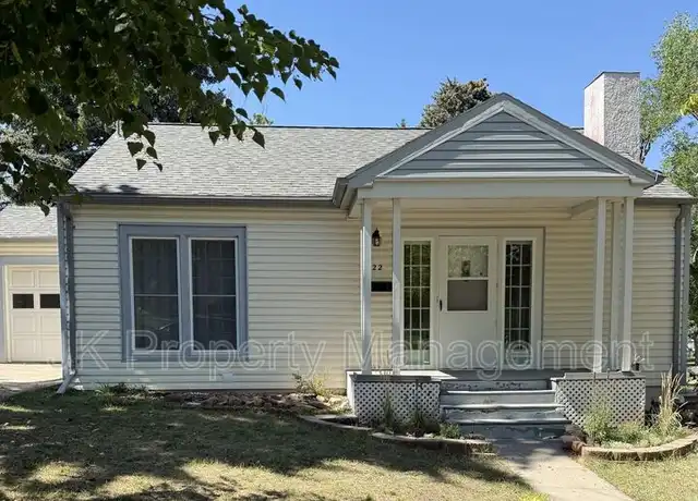 Property at 22 33rd St N, Great Falls, MT, 59401, 3 beds, 2 baths, [object Object]