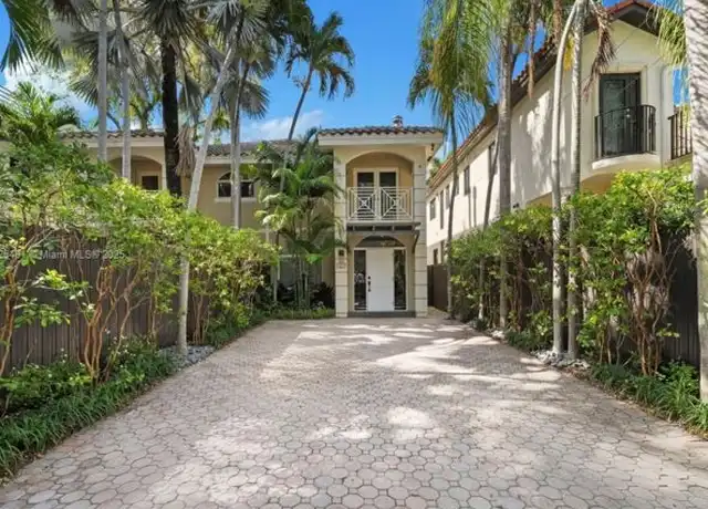 Property at 3143 Day Ave, Miami, FL, 33133, 3 beds, 2 baths, [object Object]
