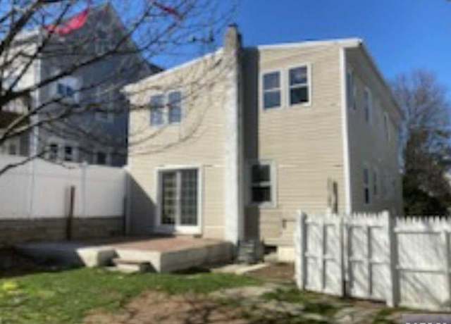 Photo of 117 W 2nd St, Clifton, NJ 07011