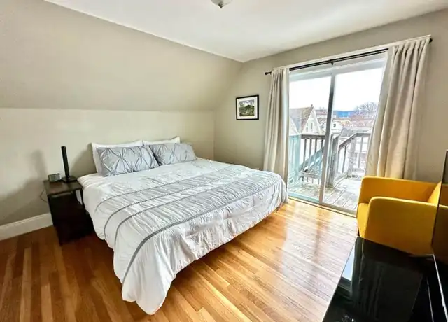 Property at 155 Spruce St, Watertown, MA, 02472, 1 bed, 1 bath, [object Object]