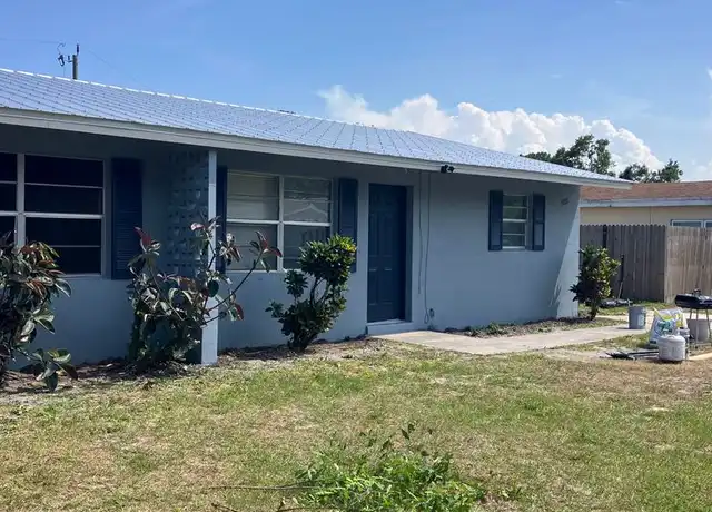 Property at 5102 La Salle St Unit A, Fort Pierce, FL, 34951, 3 beds, 1 bath, [object Object]