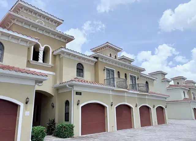 Property at 4910 SW 17th Pl Unit 6B, Cape Coral, FL, 33914, 2 beds, 2.5 baths, [object Object]