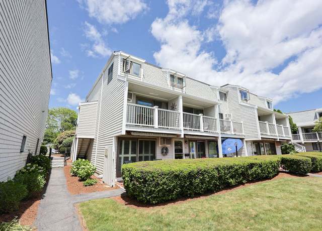 Photo of 19 Atlantic Rd, Gloucester, MA 01930