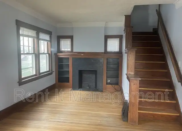 Property at 3228 Fontenelle Blvd, Omaha, NE, 68104, 3 beds, 1 bath, [object Object]