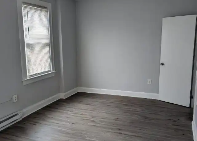 Property at 439 Mcgregor Ave Unit 4-1, Cincinnati, OH, 45206, 1 bed, 1 bath, [object Object]