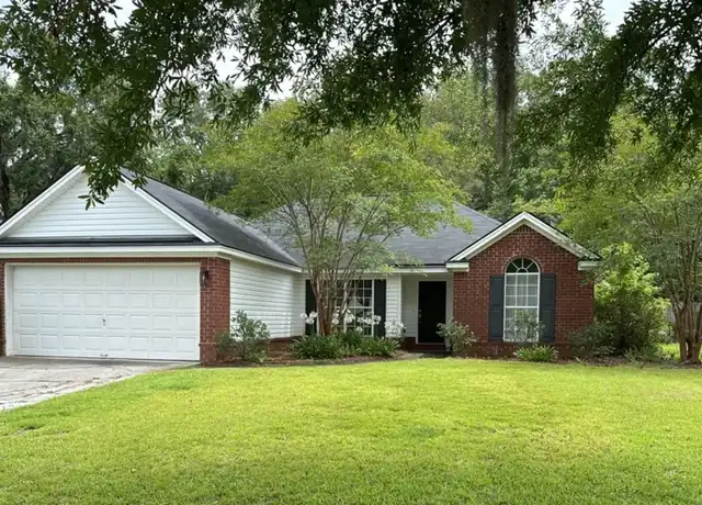 Property at 156 Shady Oak Cir, Richmond Hill, GA, 31324, 3 beds, 2 baths, [object Object]