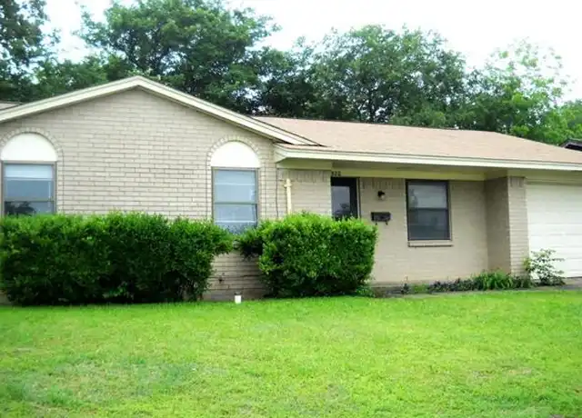 Property at 520 Sweetbriar Dr, Lewisville, TX, 75067, 3 beds, 1.5 baths, [object Object]