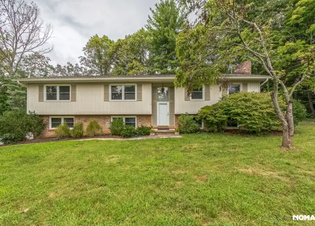 Property at 16 Brushwood Rd, Asheville, NC, 28804, 4 beds, 3 baths, [object Object]