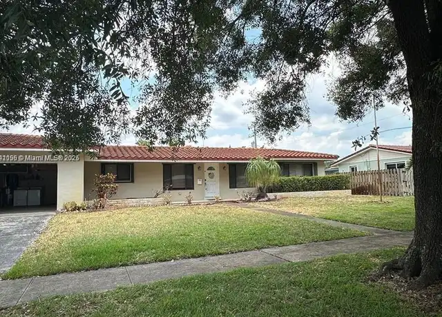 Property at 5561 SW 2nd Ct, Plantation, FL, 33317, 3 beds, 2 baths, [object Object]