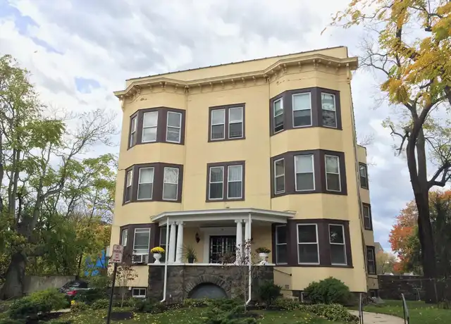 Property at 26 Coligni Ave Unit 2-1, New Rochelle, NY, 10801, 3 beds, 1 bath, [object Object]