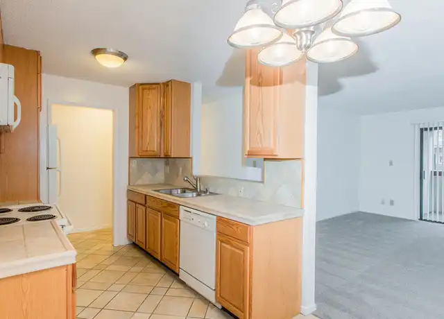 Property at 155 Pearl St #105, Oakland, CA, 94611, 1 bed, 1 bath, [object Object]