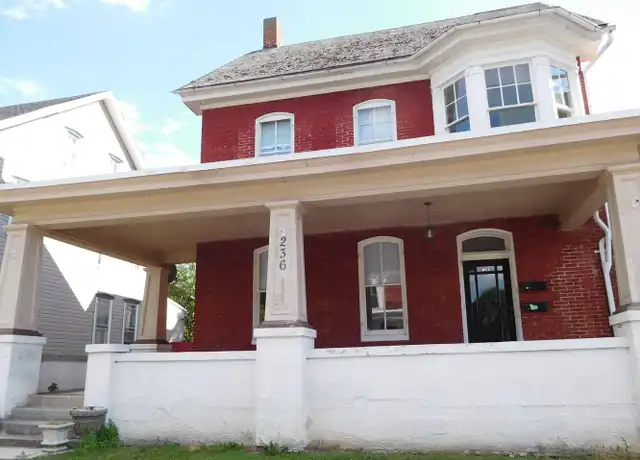 Property at 236 W 2nd St Apt B, Waynesboro, PA, 17268, 2 beds, 1 bath, [object Object]