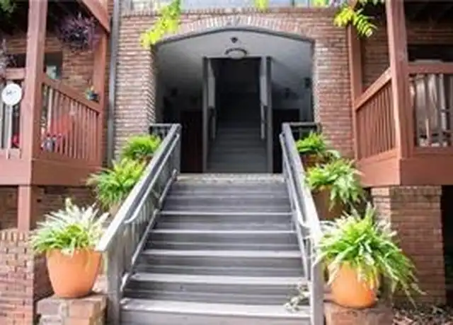 Property at 317 8th St NE #3, Atlanta, GA, 30309, 1 bed, 1 bath, [object Object]