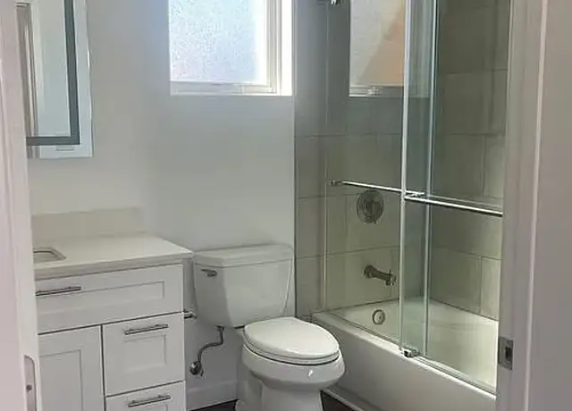 Photo of 2614 1st St, Napa, CA 94558
