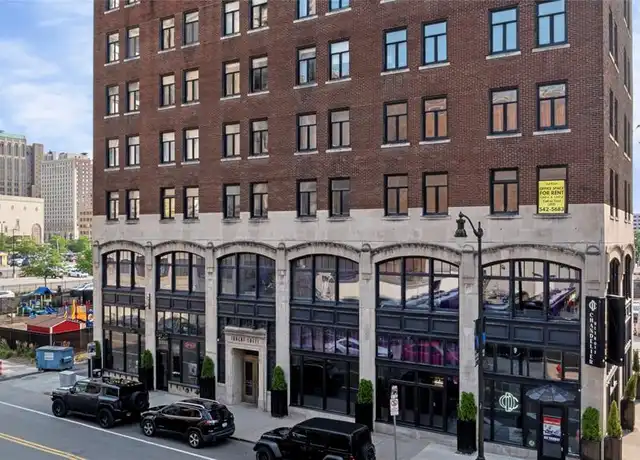 Property at 2233 Park Ave Unit 5B, Detroit, MI, 48201, 1 bed, 1 bath, [object Object]