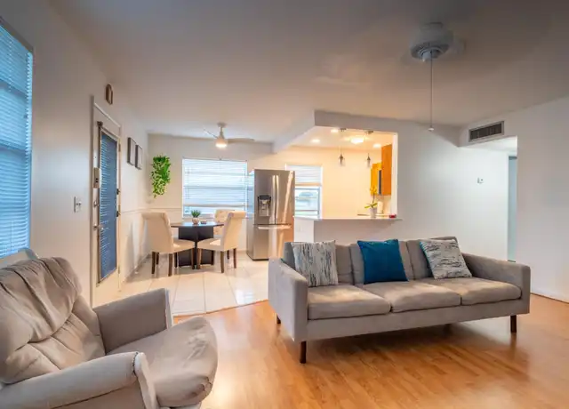 Property at 313 Burgundy G, Delray Beach, FL, 33484, 2 beds, 2 baths, [object Object]