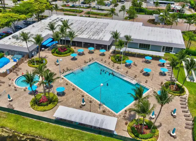 Property at 313 Burgundy G, Delray Beach, FL, 33484, 2 beds, 2 baths, [object Object]