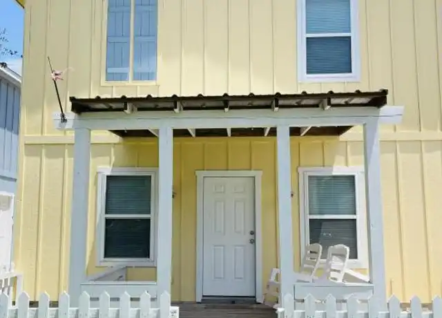 Property at 4212 Texas 35 Business Unit 20, Rockport, TX, 78382, 3 beds, 2 baths, [object Object]