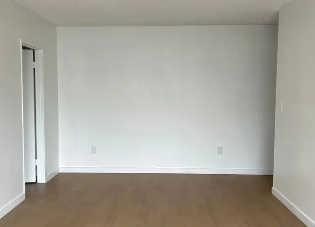 Property at 6210 Whitsett Ave Unit 213, North Hollywood, CA, 91606, 1 bed, 1 bath, [object Object]