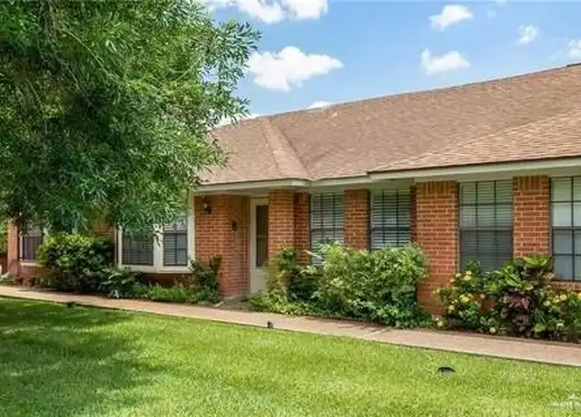 Property at 301 E La Vista Ave Unit 2, McAllen, TX, 78501, 3 beds, 3 baths, [object Object]