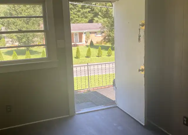 Property at 279 5th Ave SW Unit 279, Taylorsville, NC, 28681, 1 bed, 1 bath, [object Object]