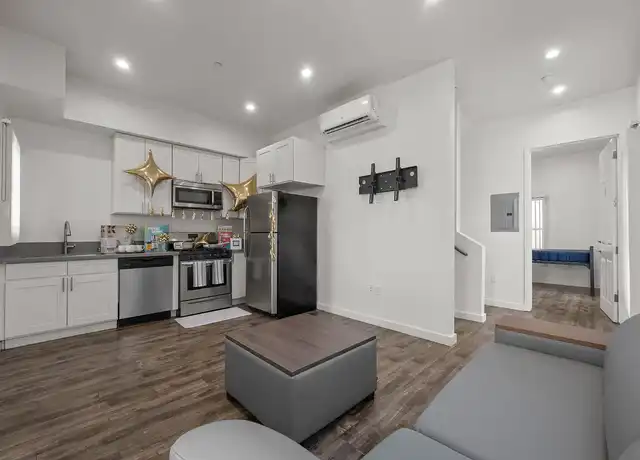 Property at 2649 Ellendale Pl, Los Angeles, CA, 90007, 3 beds, 3 baths, [object Object]