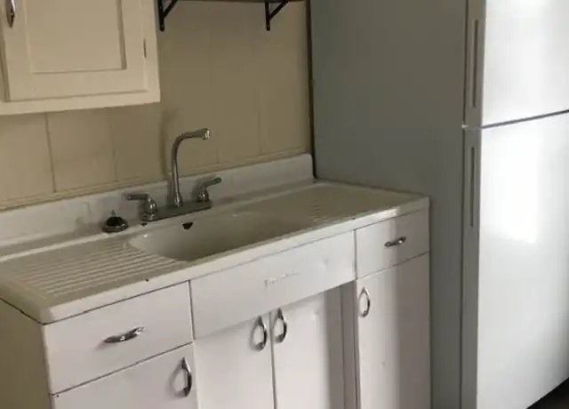Property at 435 Tawas St Unit 2, Alpena, MI, 49707, 1 bed, 1 bath, [object Object]