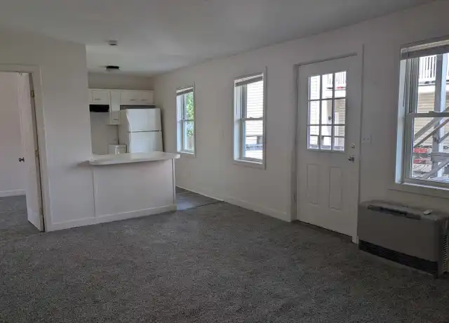 Property at 80 Strongs Ave Unit 82B, Rutland, VT, 05701, 2 beds, 1 bath, [object Object]