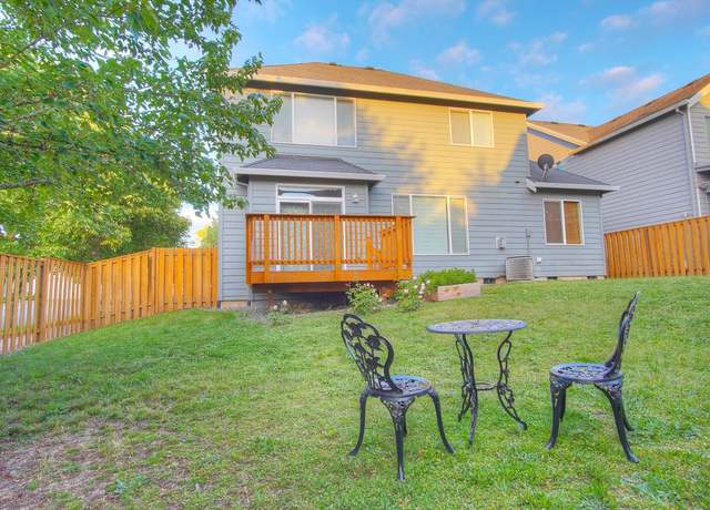 Photo of 2727 N Crater Ln, Newberg, OR 97132