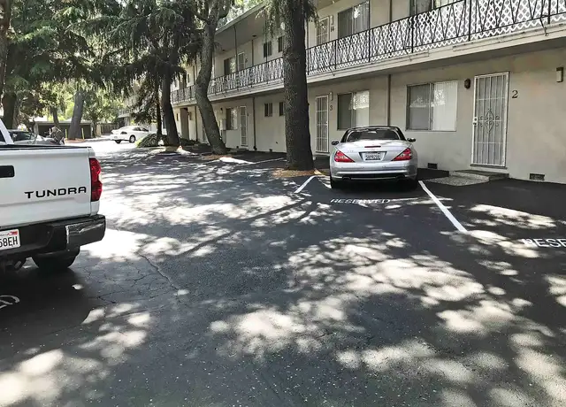 Photo of 1260 N Bascom Ave, San Jose, CA 95128