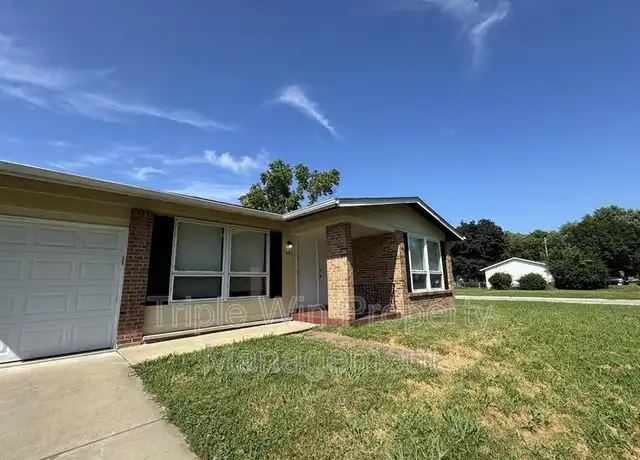 Property at 690 Wiethaupt Rd, Florissant, MO, 63031, 3 beds, 2 baths, [object Object]