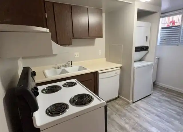 Property at 1822 8th Ave Unit 1, Greeley, CO, 80631, 3 beds, 1 bath, [object Object]