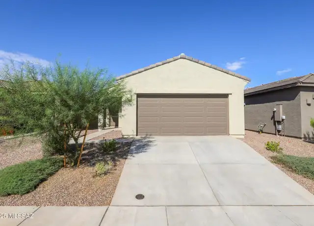 Property at 4882 E Greenway Wash Dr, Tucson, AZ, 85706, 4 beds, 2 baths, [object Object]