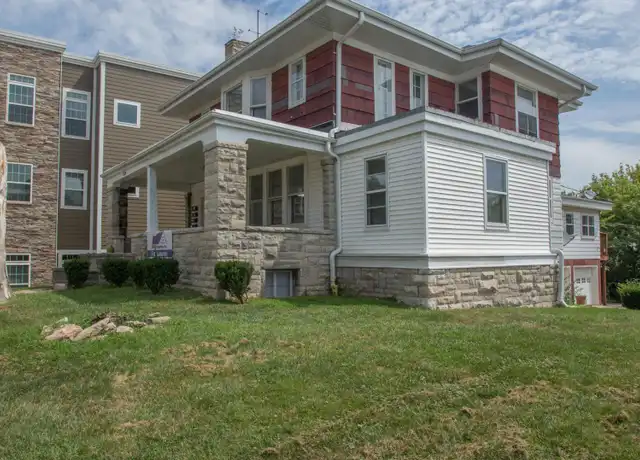 Property at 1218 N College Ave Unit B, Bloomington, IN, 47404, 3 beds, 1 bath, [object Object]